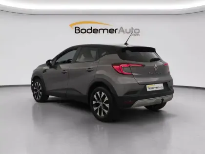 Photo 17 Renault Captur  TCe 90