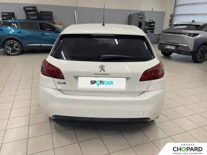 Photo 30 Peugeot 308  PureTech 130ch S&S EAT8