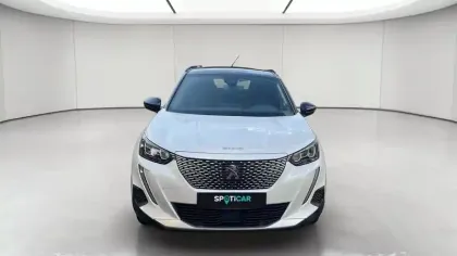 Photo 9 Peugeot 2008  Electrique 136 ch
