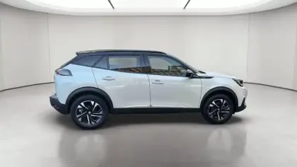 Photo 7 Peugeot 2008  Electrique 136 ch