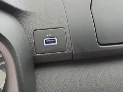 Photo 38 Dacia Sandero  SCe 65
