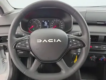 Photo 34 Dacia Sandero  SCe 65