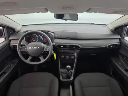 Photo 33 Dacia Sandero  SCe 65