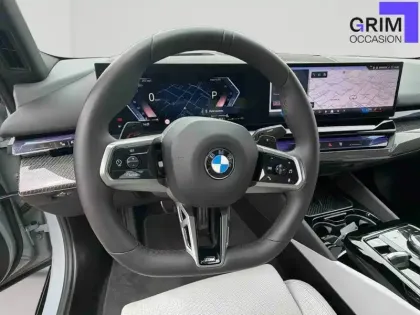 Photo 5 BMW Serie 5 540d xDrive 303 ch BVA8