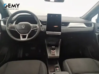 Photo 27 Renault Captur  E-Tech full hybrid 145 ch