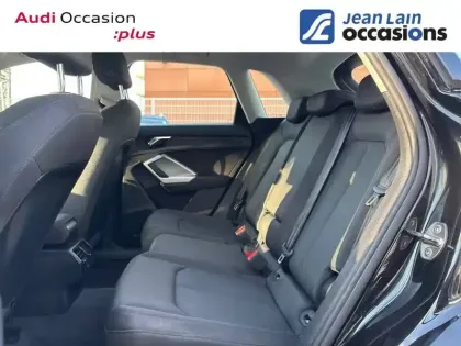 Photo 16 Audi Q3  35 TDI 150 ch S tronic 7
