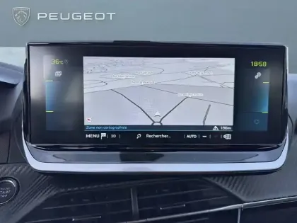 Photo 23 Peugeot 2008  Electrique 136 ch