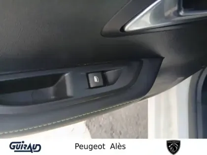 Photo 13 Peugeot 208  Electrique 50 kWh 136ch