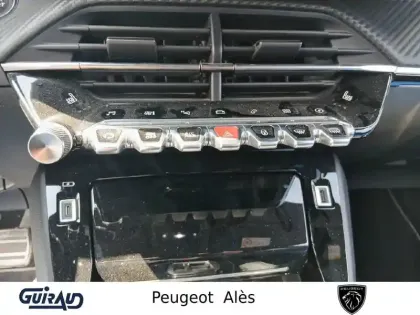 Photo 16 Peugeot 208  Electrique 50 kWh 136ch