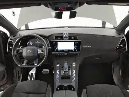 Photo 11 DS DS 7 DS7 Crossback Hybride E-Tense 300 EAT8 4x4