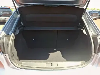 Photo 5 Peugeot 208  Electrique 50 kWh 136ch