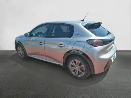 Photo 6 Peugeot 208  Electrique 50 kWh 136ch