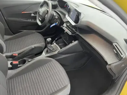 Photo 26 Peugeot 208  PureTech 75 S&S BVM5