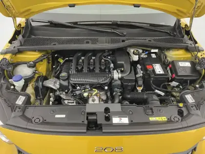 Photo 20 Peugeot 208  PureTech 75 S&S BVM5