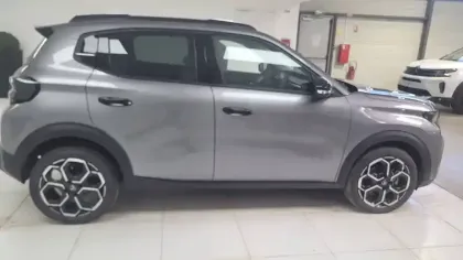 Photo 8 Citroën C3  Turbo 100 ch Manuelle