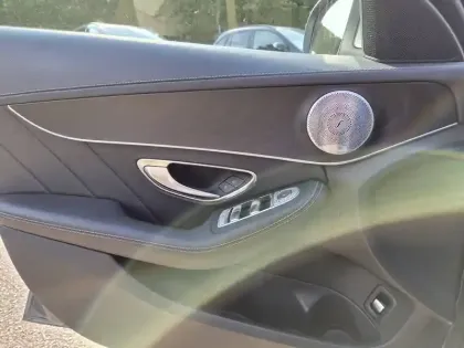 Photo 12 Mercedes Classe C  Break 200 9G-Tronic