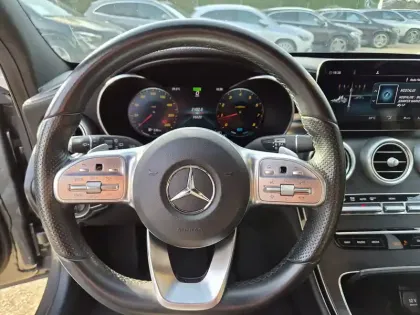 Photo 13 Mercedes Classe C  Break 200 9G-Tronic