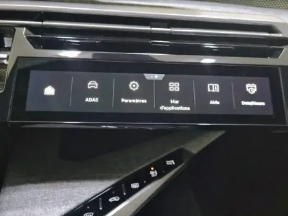 Photo 46 Peugeot 3008  Hybrid 145 e-DCS6
