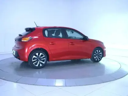 Photo 24 Peugeot 208  PureTech 100 S&S BVM6