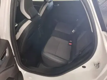 Photo 11 Renault Captur  Blue dCi 115 EDC