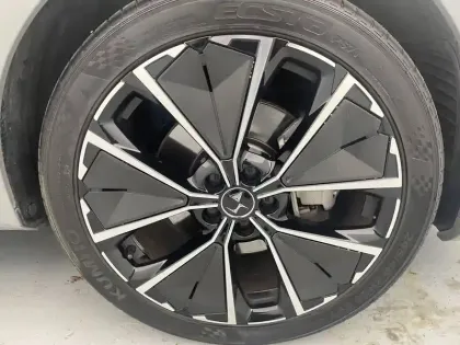 Photo 16 DS DS 4  Hybride E-Tense 225 EAT8