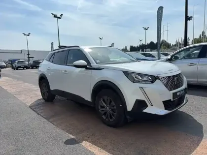 Photo 14 Peugeot 2008  Electrique 136 ch