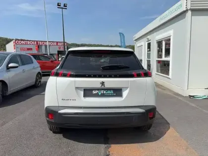 Photo 17 Peugeot 2008  Electrique 136 ch