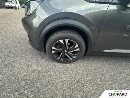 Photo 20 Peugeot 2008  PureTech 130ch S&S BVM6