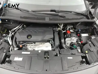 Photo 11 Peugeot 3008  Hybrid 225 e-EAT8