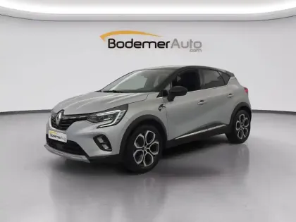 Photo 15 Renault Captur  E-Tech full hybrid 145
