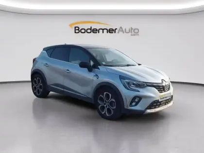 Photo 6 Renault Captur  E-Tech full hybrid 145