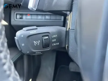 Photo 18 Peugeot 3008  Hybrid 225 e-EAT8