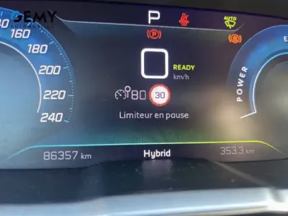 Photo 17 Peugeot 3008  Hybrid 225 e-EAT8