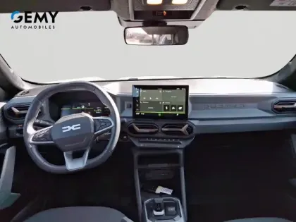 Photo 7 Dacia Duster  Hybrid 140