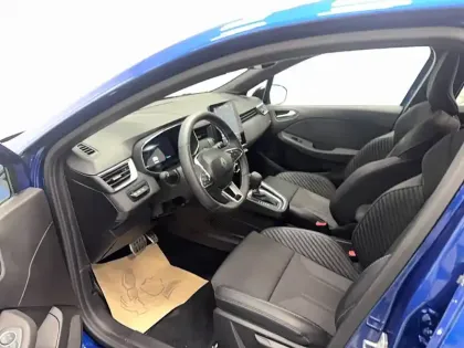 Photo 28 Renault Clio  E-Tech full hybrid 145 ch GSR2