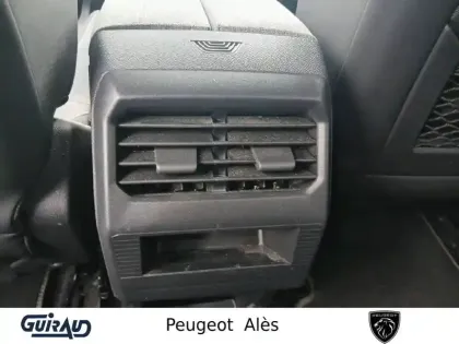 Photo 13 Peugeot 3008  Hybrid 136 e-DCS6