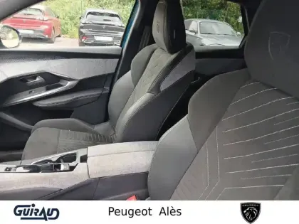 Photo 8 Peugeot 3008  Hybrid 136 e-DCS6
