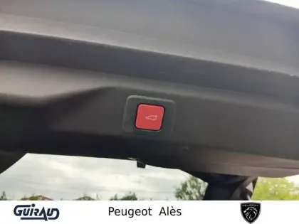 Photo 14 Peugeot 3008  Hybrid 136 e-DCS6