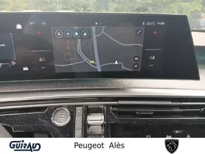 Photo 20 Peugeot 3008  Hybrid 136 e-DCS6