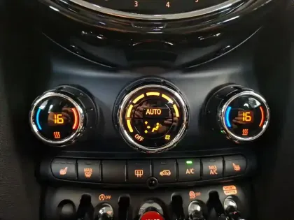 Photo 30 Mini Mini Hatch 5 Portes Cooper 136 ch DKG7