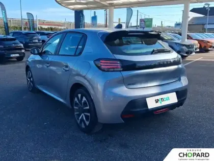 Photo 23 Peugeot 208  Hybrid 100 e-DCS6