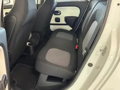 Photo 18 Renault Twingo Zen