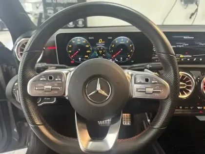 Photo 11 Mercedes Classe A A 200 Compacte