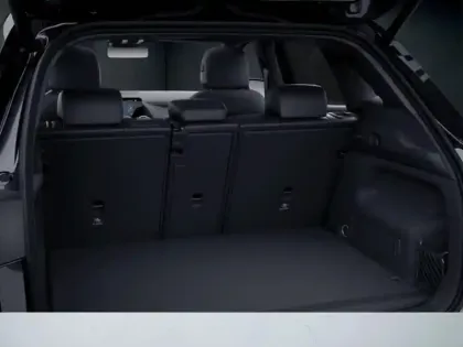 Photo 8 Mercedes GLA 200 AMG Line