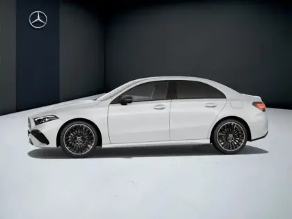 Photo 28 Mercedes Classe A 200 d Berline AMG Line