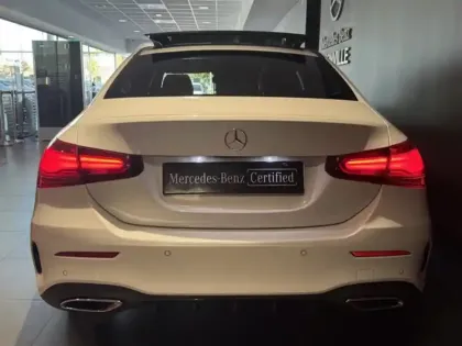Photo 34 Mercedes Classe A 200 d Berline AMG Line