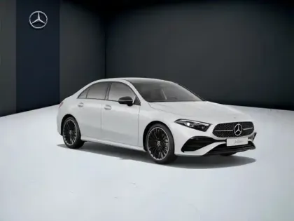 Photo 11 Mercedes Classe A 200 d Berline AMG Line