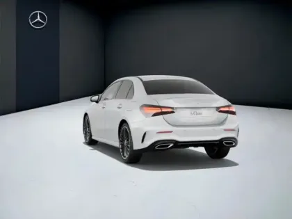 Photo 22 Mercedes Classe A 200 d Berline AMG Line