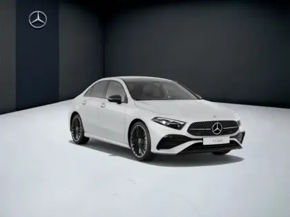 Photo 6 Mercedes Classe A 200 d Berline AMG Line