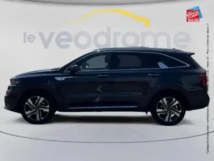 Photo 8 Kia Sorento  1.6 T-GDi 230ch HEV Premium BVA6 4x2 7 places